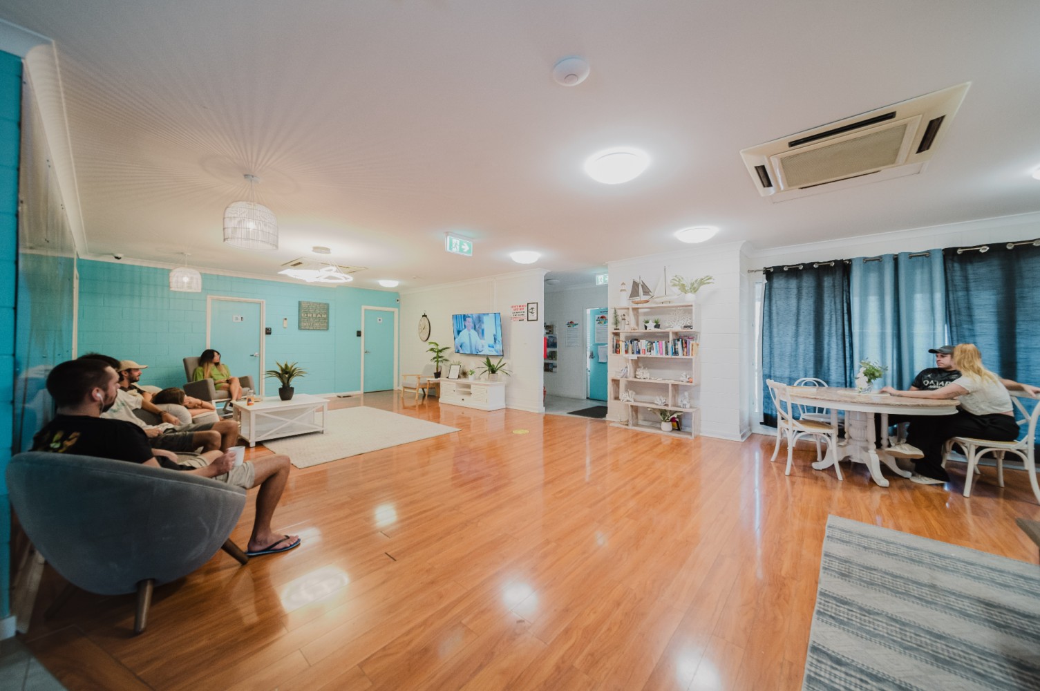 Seaside Lodge common area